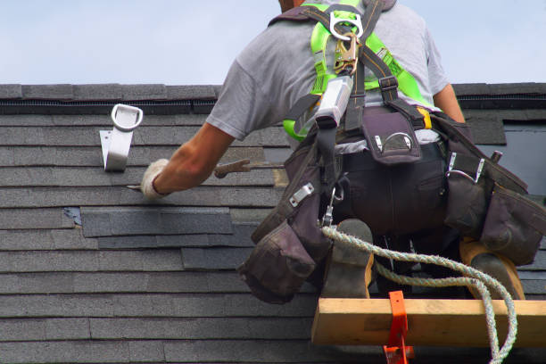 Quick and Trustworthy Emergency Roof Repair Services in Ferry Pass, FL